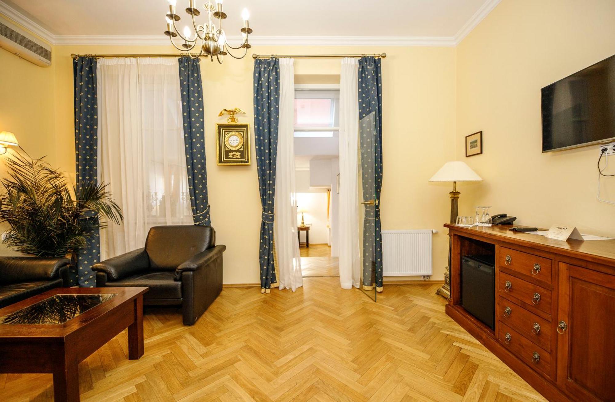 Salvator Hotel การ์โลวีวารี ห้อง รูปภาพ